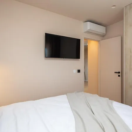Pasman, Three Bedroom With Private Jacuzzi Apartman *