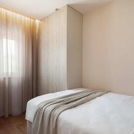 Apartman Pasman, Three Bedroom With Private Jacuzzi