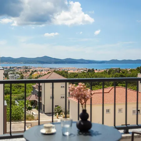 Pasman, Three Bedroom With Private Jacuzzi Apartman