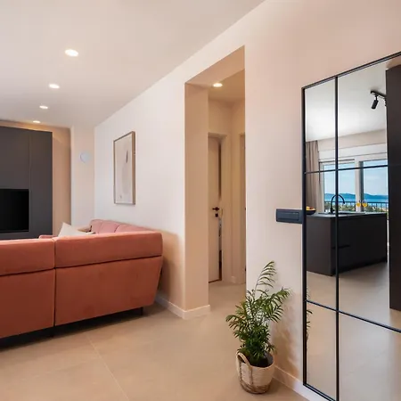 Pasman, Three Bedroom With Private Jacuzzi Apartman *