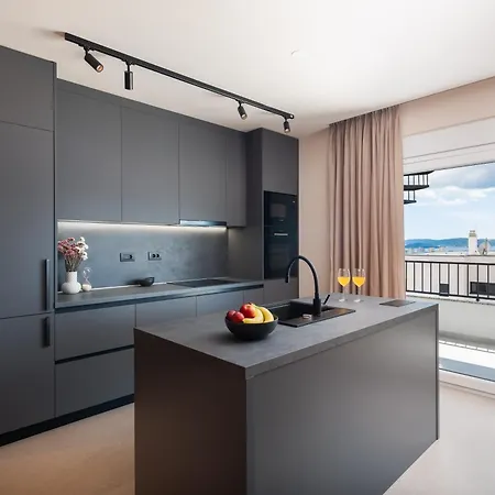 Pasman, Three Bedroom With Private Jacuzzi Apartman *