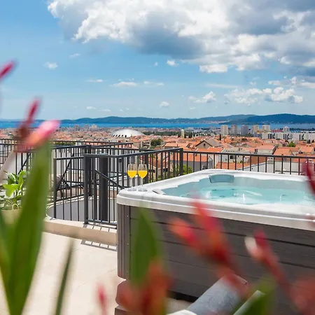 Apartman Pasman, Three Bedroom With Private Jacuzzi