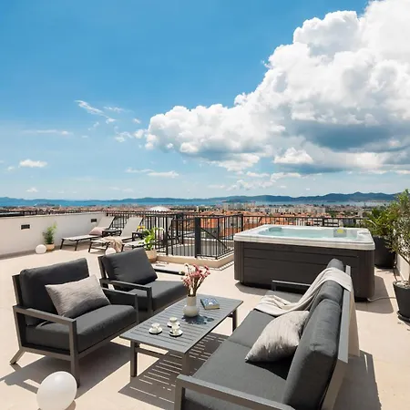 Apartman Pasman, Three Bedroom With Private Jacuzzi